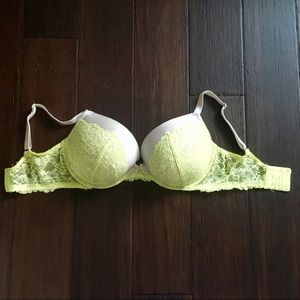 Victoria’s Secret Dream Angels Bra